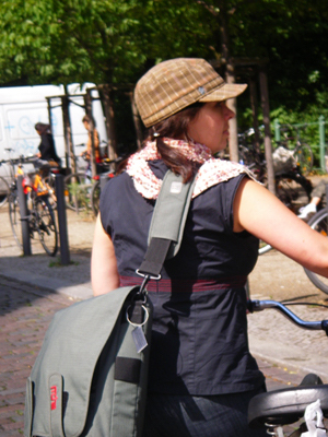 somaya & her bike - berlin